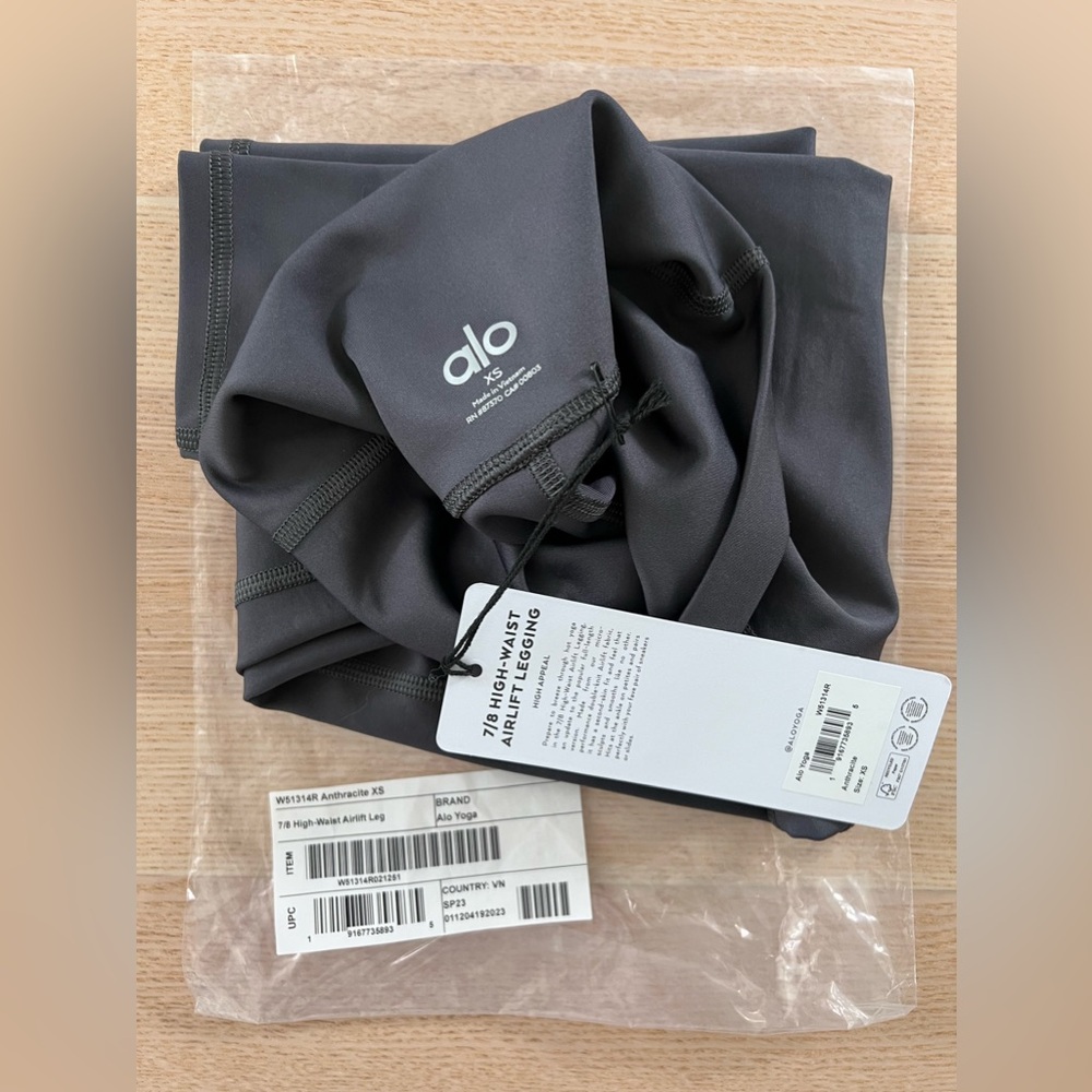 ALO Yoga 7/8 High-Waist Airlift Legging Anthracite NWOT